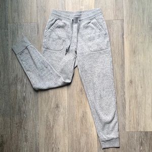 UNIQLO Heather Sweatpants